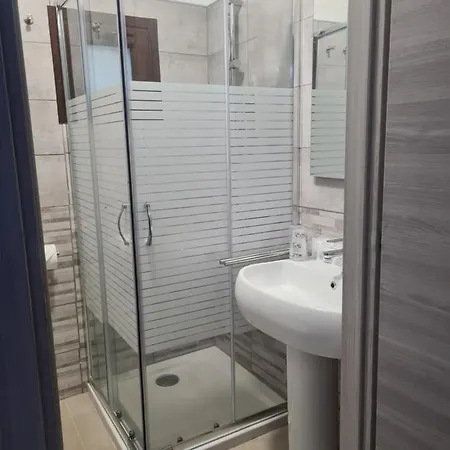 Cara Terra Lucana Lantgård Chiaromonte